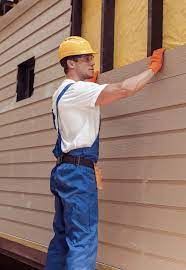 How To Choose The Right Materials for Your Siding Installation in 'Wallace, NC